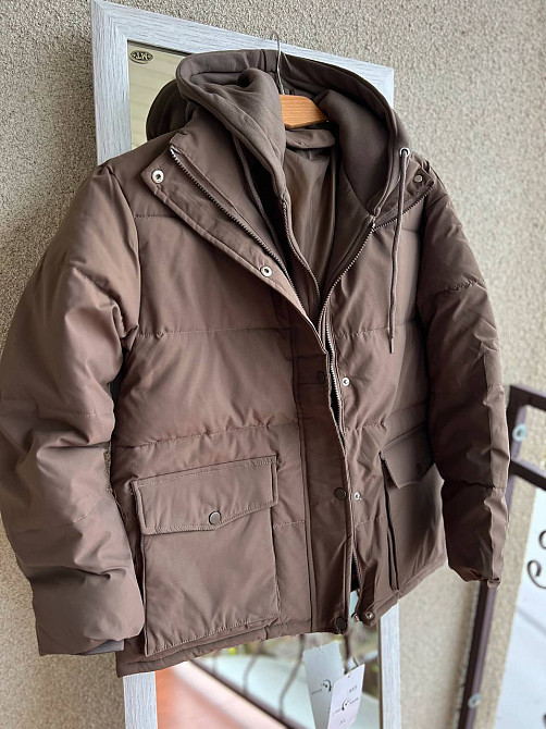 Куртка жіноча XIANG 869 накладені кишені трикотажний капюшон середня довжина коричнева, коричневий,  Одеса - фото 2