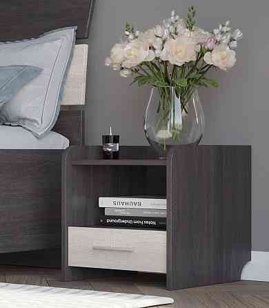 Тумба біля ліжка Еверест Т-1 40х40х40 венге + дуб молочний (DTM-2078) Дніпро