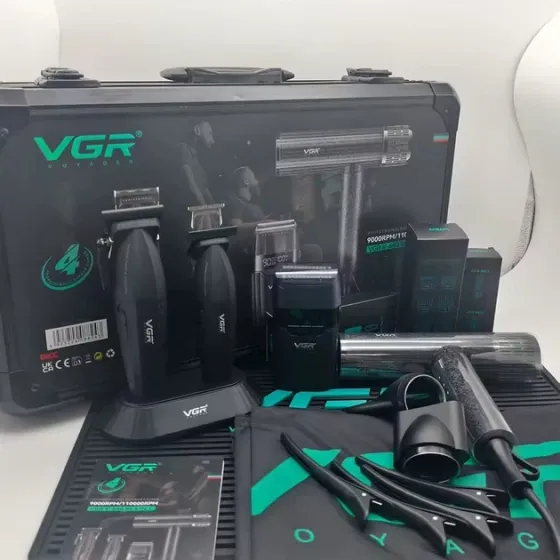 Барбер-набір 4в1 VGR V-640 S4 Black: машинка, тример, шейвер, фен BLDC 9000 RPM, USB Type-C, LED-дисплей Одеса