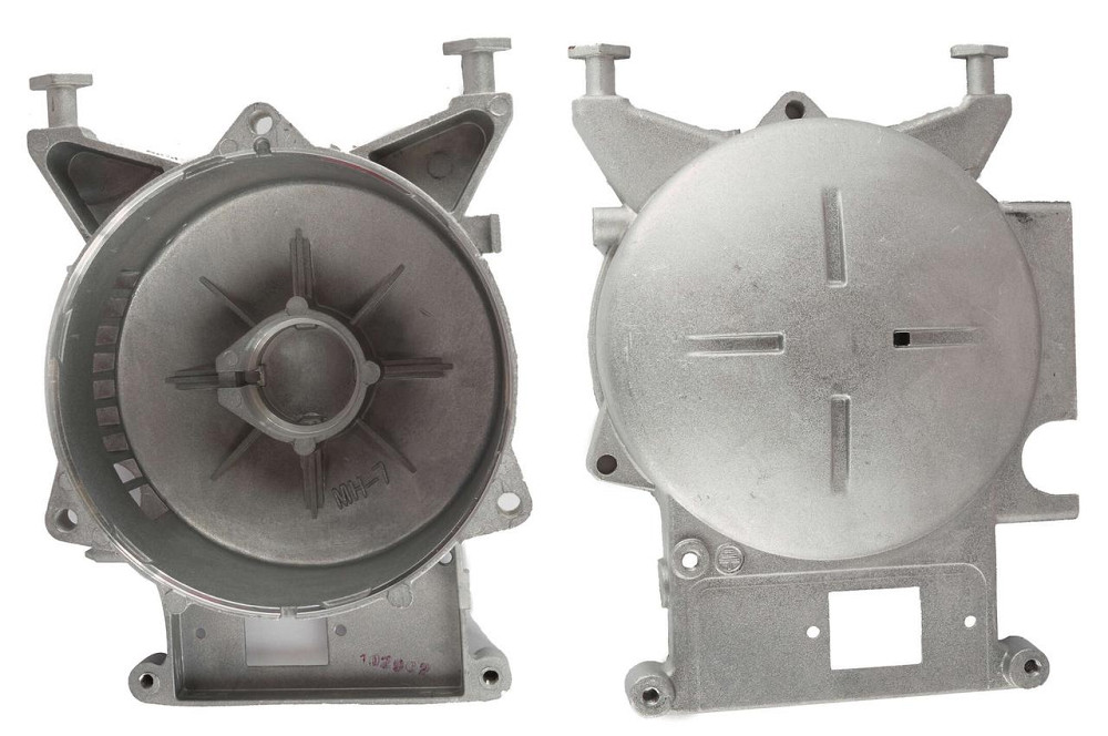 Кришка (ліва) статора бензогенератора ET-950 (під підшипник 6202) Мукачево - фото 1