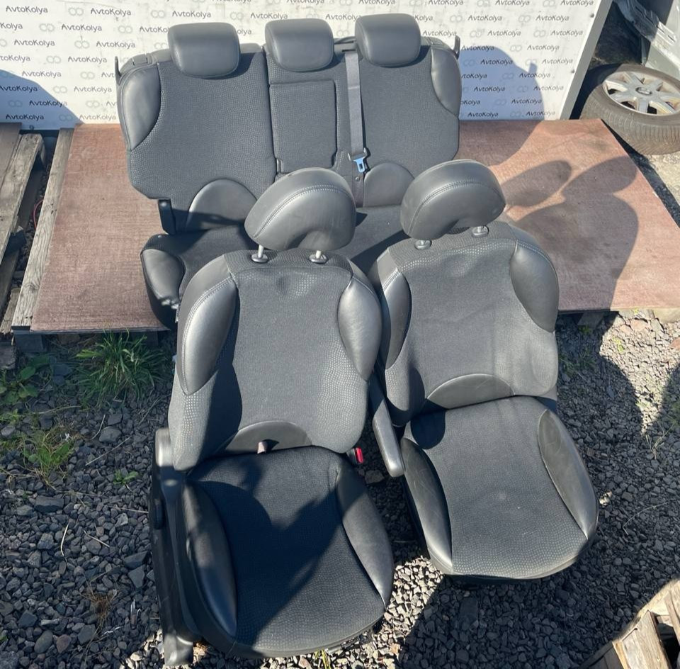 Сидіння комплект Nissan Note E11 2005-2012 Ковель - изображение 4