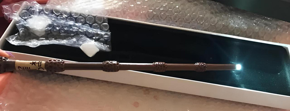 Светящаяся волшебная палочка Дамблдора RESTEQ — Бузинная палочка Гарри Поттер с подарочной коробкой Киев - изображение 2