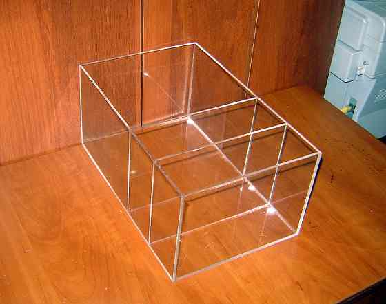 Контейнер накопичувач EKOSTAR для колготок 190х300х140 мм 3 відділення Київ