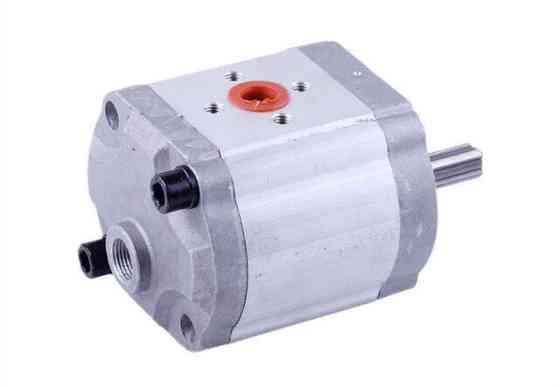 Насос шестеренький 314 лівий, шліц, задній вихід Мукачево