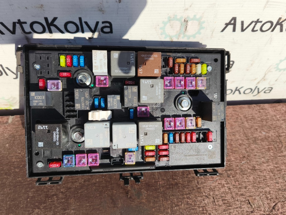 Блок запобіжників Opel Zafira C 2012-2019 (13449212) Ковель - изображение 1
