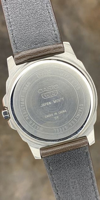 Голинник чоловічий Casio MTP-E720L-5A Оригінал Гарантія Київ - фото 2