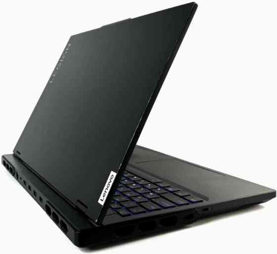 Lenovo Legion Pro 7 / i9-13900HX / 32GB / 2.75TB SSD / RTX 4080 / 240H. Київ