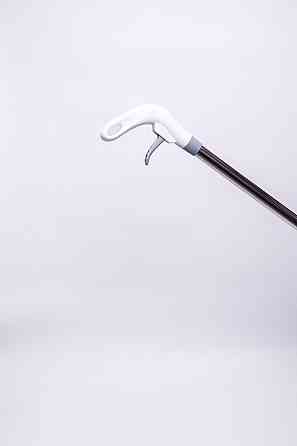 Швабра-скребок з розпилювачем для твердих поверхонь Київ