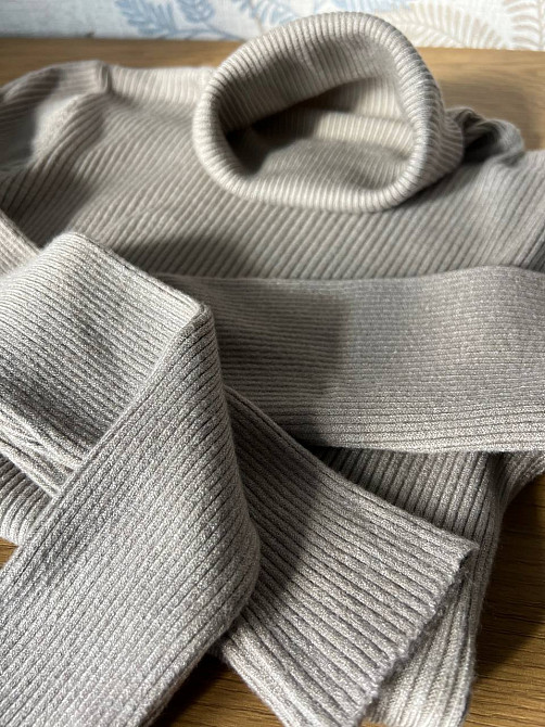 Светр жіночий A-N 920 водолазка гольф рубчик високий комір one size, бежевий, one size Київ - фото 2