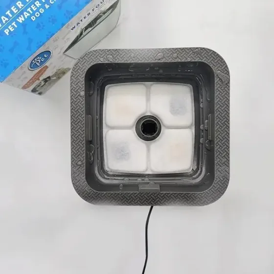 Поилка для животных Pet Water FOUNTAIN Автоматическая поилка - фонтан Коломыя