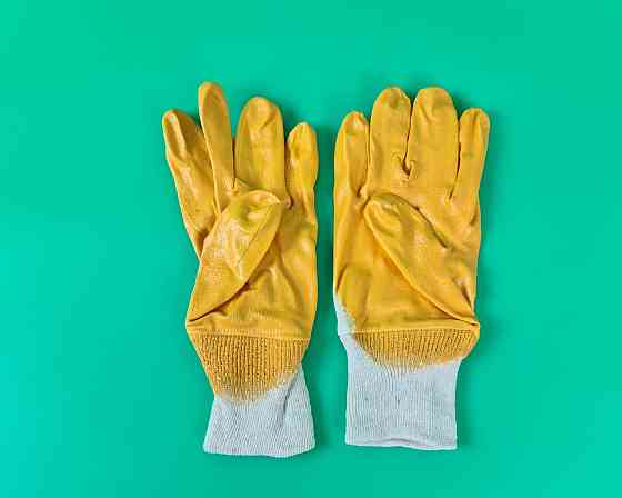 Господарські рукавички Залита Нітрил жовтий No9 "Intertool" (12 пар) Харків