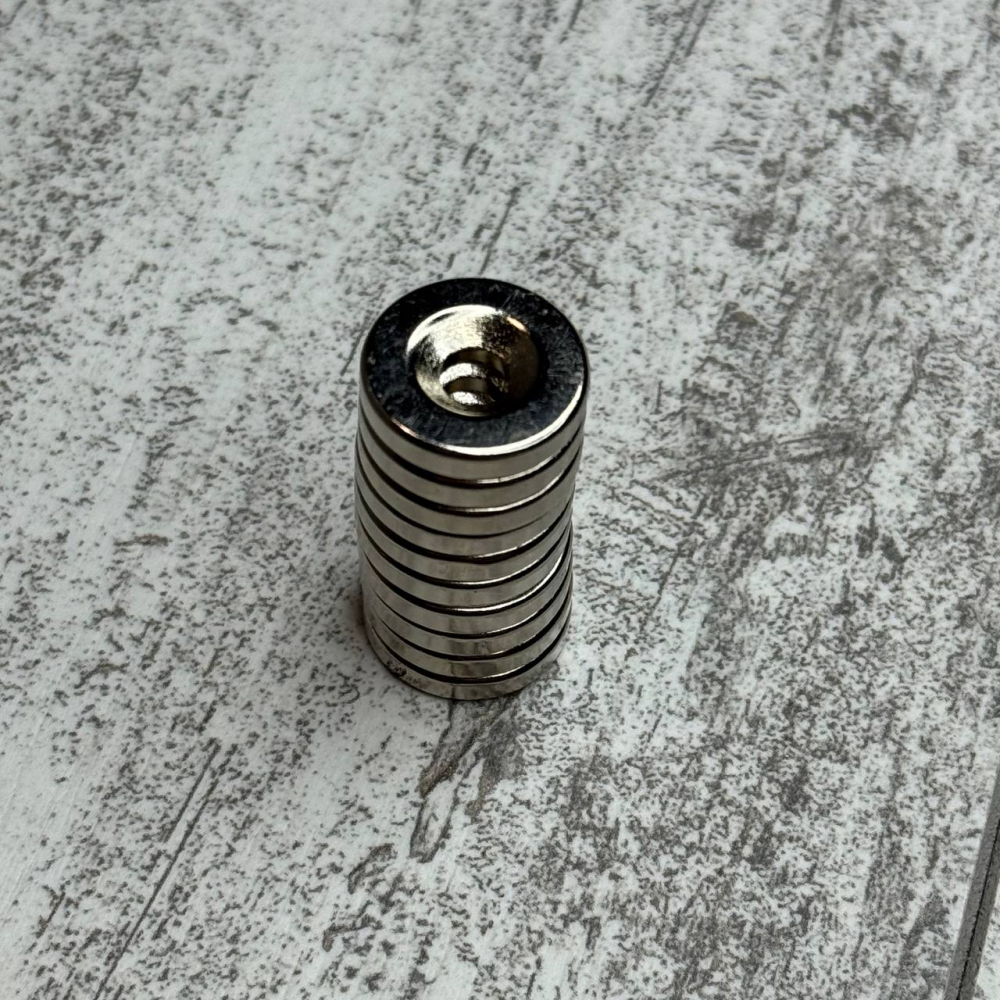 Набір із 10 кріпильних неодимових магнітів 18x4 мм N50 з отвором 5 мм Київ - фото 5