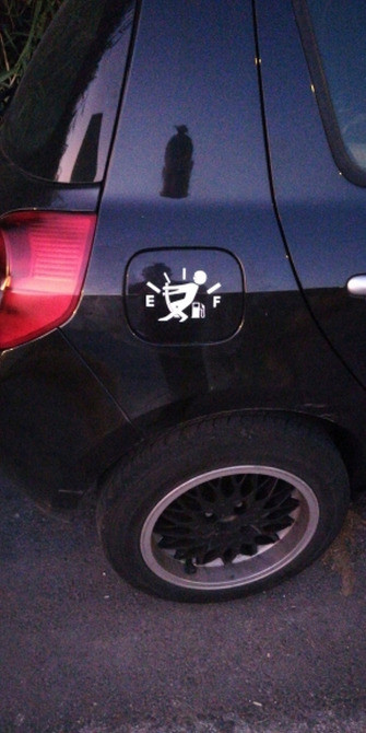 Наклейка на кришку бака Чорна Київ - фото 8