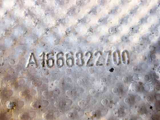 Mercedes-Benz  A1666822700 Захисний екран в тунелі вихлопної труби задній лівий ML GL GLE Одеса