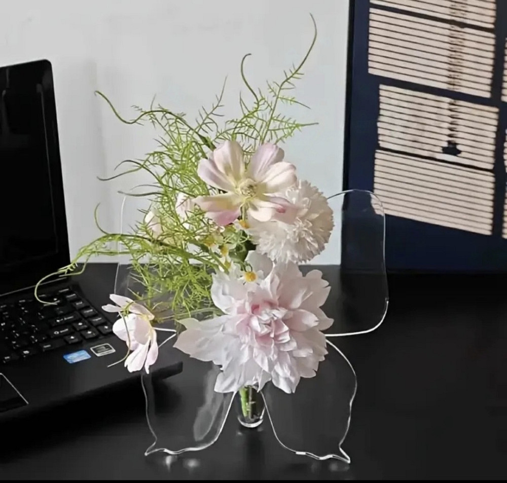 Ваза акрилова "Метелик" Сміла - фото 1