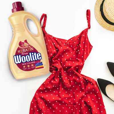 Гель для стирки Woolite Для цветных тканей С кератином 2.7 л (5900627090475) Винница