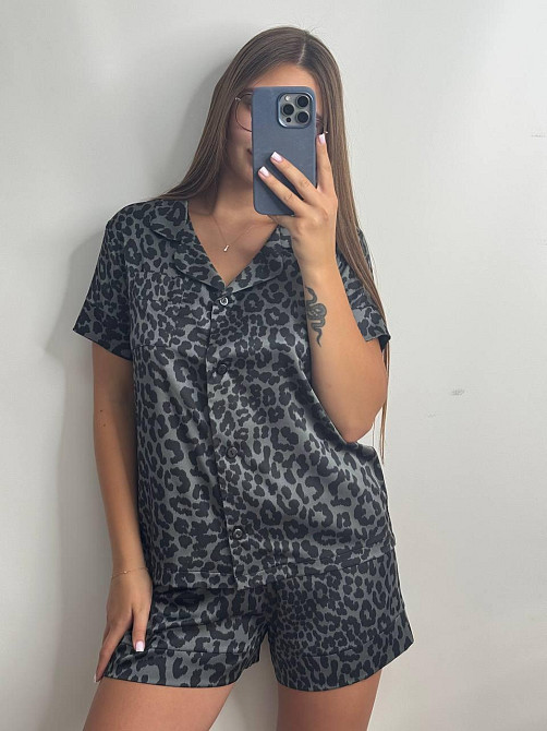 Пижама женская из сатина с шортами и рубашкой Графит XS-S Харьков - изображение 5