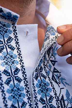 Вишиванка лляна чоловіча, довгий рукав, біла, (льон) топ Київ