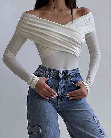 Жіночий романтичний боді з драпіруванням трикотаж масло Молочний Одеса