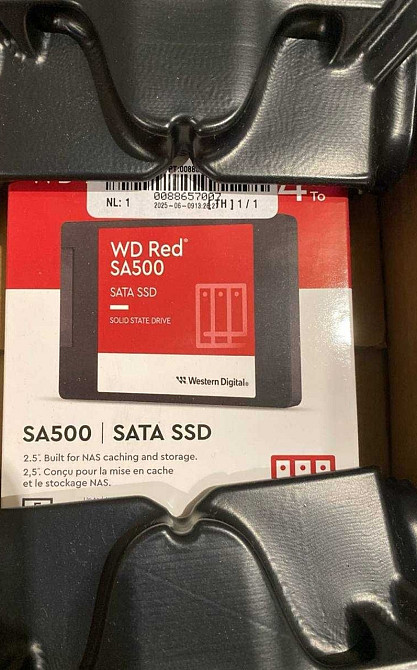 SSD диск накопичувач WD Red SA500 4 TB (WDS400T1R0A) новый запечтан. Київ - фото 1