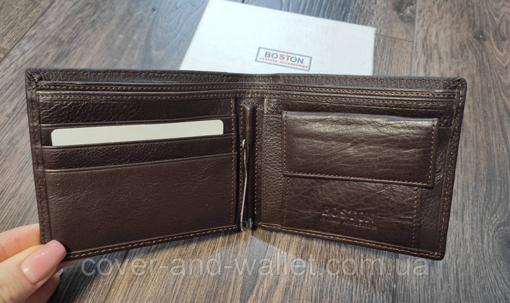 Коричневий шкіряний чоловічий гаманець без застібки із затиском для купюр Boston Київ - фото 3