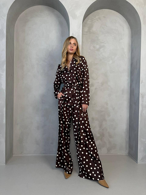 Женский стильный свободного кроя костюм из шелка сатина Шоколад Одесса - изображение 4