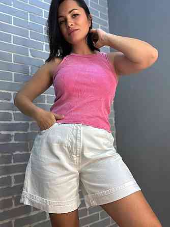 Майка женская YI FANG 501-2733 вареная рубчик порезанные швы one size, розовый, one size Одесса
