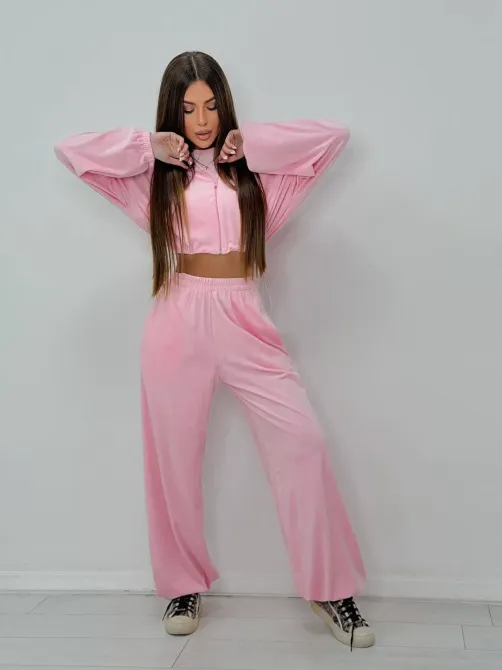 Костюм трійка який складається зі зручного худі на кулісці, стильних штанів та топу Одеса - фото 6