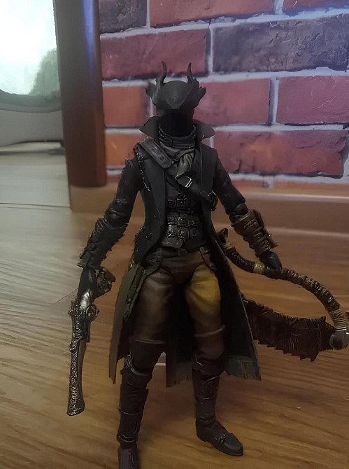 Фігурка Протагоніст Bloodborne - колекційна модель мисливця Hunter 15 см, деталізована фігурка героя з гри, геймерський сувенір і Київ - фото 3