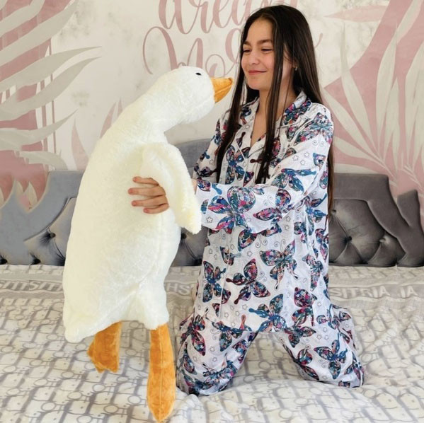 Милий гусь 130 см, Гуска м'яка іграшка, Іграшка гуска-обійми плед якісна, М'які іграшки-подушки XH-49 Львів - фото 4