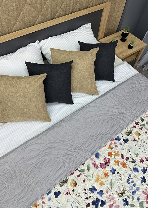 Покривало Decorator Bloomy 160х215 см з різнобарвним квітковим принтом (85-177) Київ - фото 6