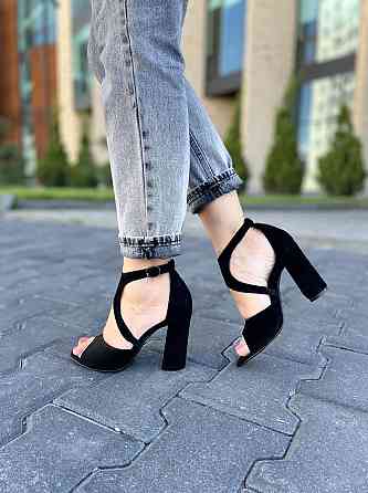 Nivelle Босоніжки жіночі NIVELLE 1858/9510-9544 чорні (літо, замша натуральна) (3710) Коломыя