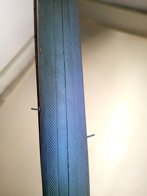 Велосипедна шина 24*1 (520-23) (H-470, сіра вузька) Мукачево - фото 1