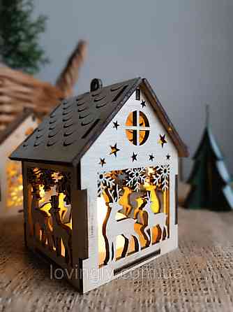 Різдвяний дерев’яний будиночок з LED свічкою - декор і подарунок ручної роботи Ірпінь