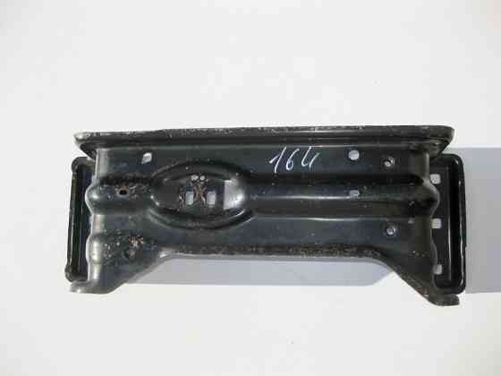 Mercedes-Benz  A1642400402 Траверса АКПП при двигунах OM629 V8 4.2 cdi OM642 V6 3.0 cdi M272 V6 3.0 3.5л M273 V8 5.5л M156 V8 6.3л ML W164 GL X164 Одесса