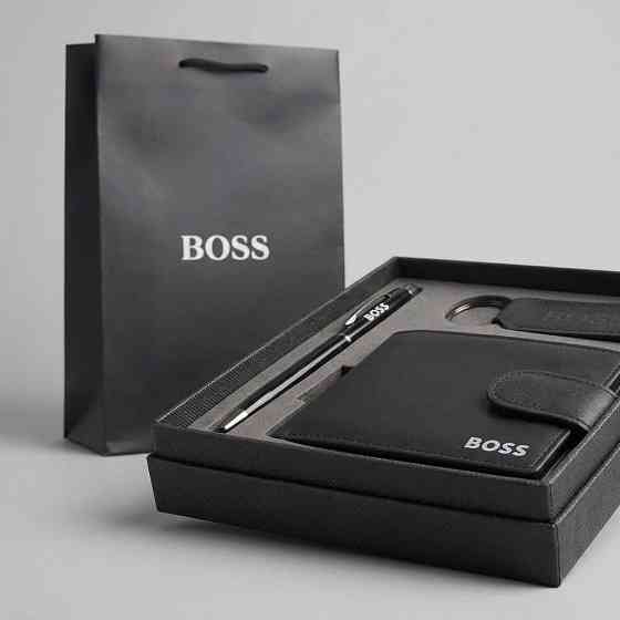Мужской подарочный комплект, кошелек с брелоком и ручкой Boss (7704-3) Киев