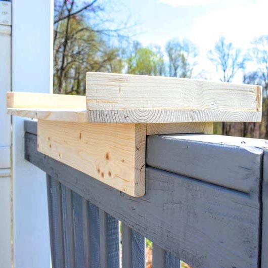 Подвесной балконный столик 