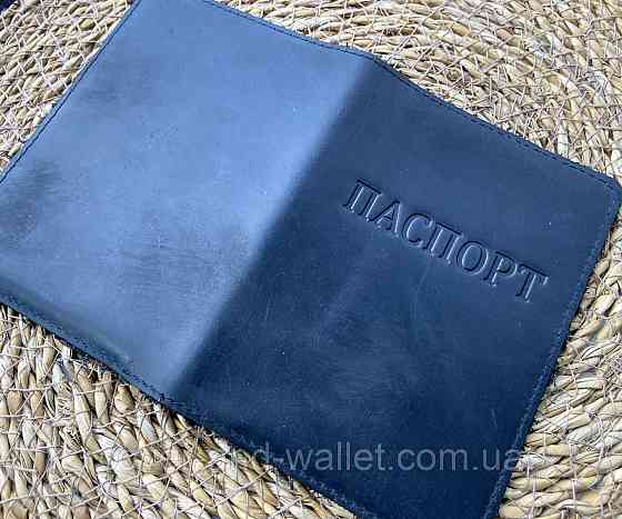 Обкладинка для паспорта з вінтажної шкіри чорного кольору ST Leather Київ
