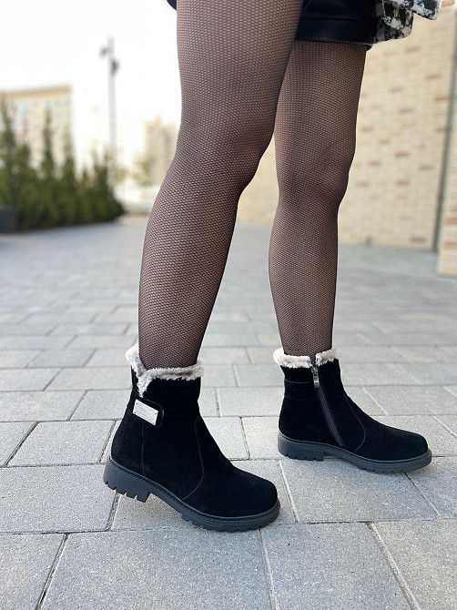 Черевики жіночі D and V чорні натуральна замша з хутром висота 13 см размер 36 (2005/2) (2978) Коломыя - изображение 1
