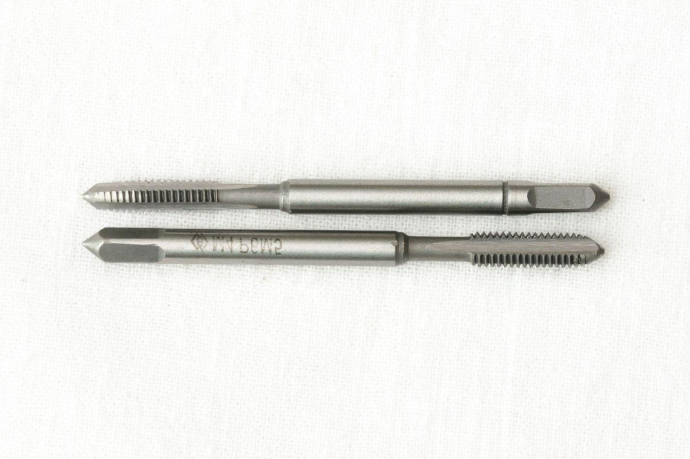 Мітчик м/р М6х1,0 комплект з 2 шт для нарізування дрібного метричного різьблення вручну та на верстаті Стандарт Харків - фото 1