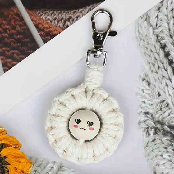 Набір макраме для творчості та ручного в'язання брелока для ключів або аксесуарів 10х5см, білий Кам'янець-Подільський