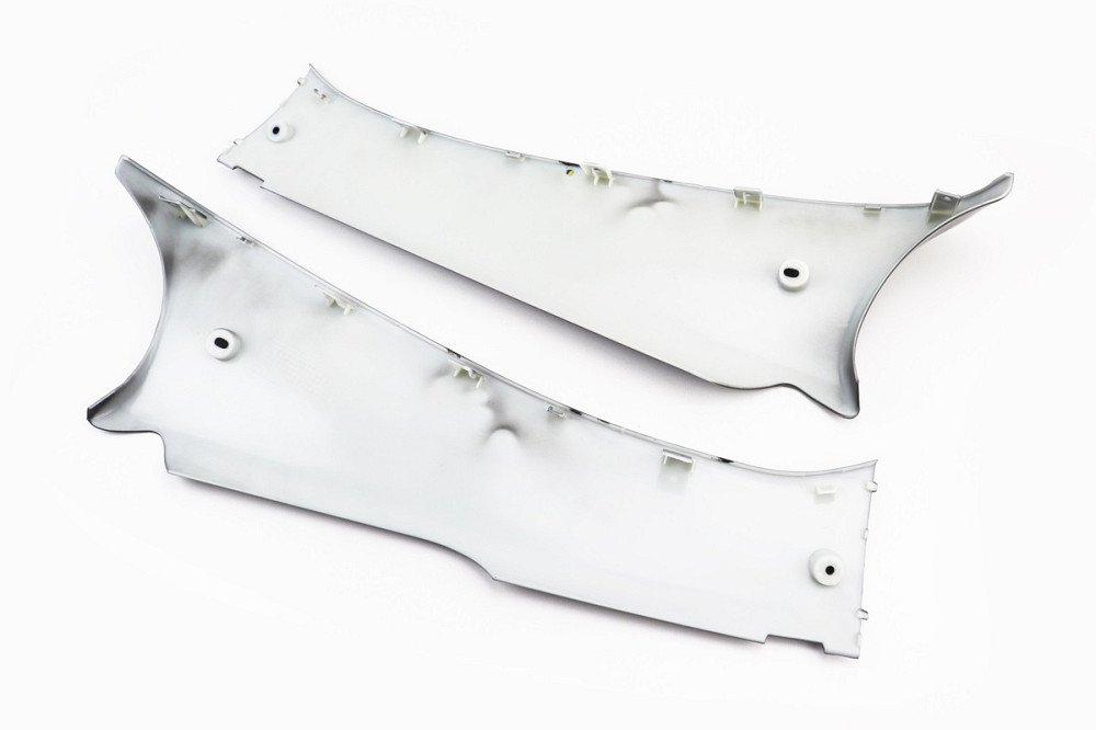 пластик - нижній бічний лівий + правий к-кт 2шт, ЧОРНИЙ Киев - изображение 2