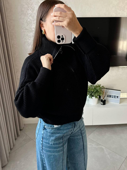 Женская базовая оверсайз кофта с молнией машинная вязка Черный Одесса - изображение 2