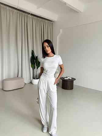 Жіночий стильний еластичний костюм, двійка якісна віскоза Молочний, 44/46 Одеса