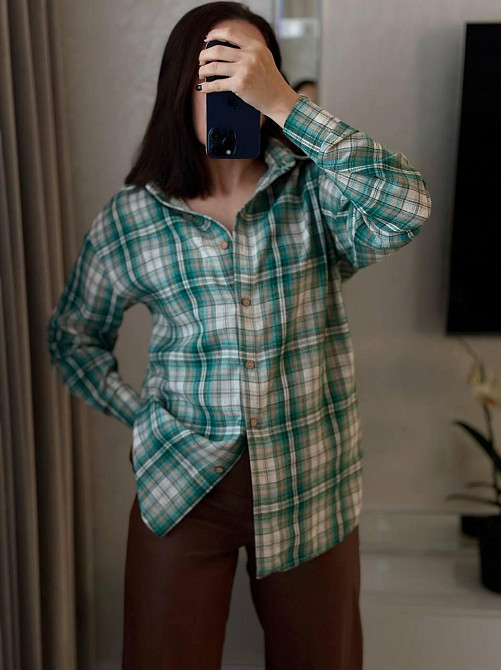Женская повседневная рубашка в клетку на пуговицах Зелёный, 48/52 Одесса - изображение 1