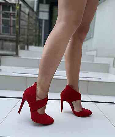 Vices Туфлі жіночі VICES червоні еко-замша 38р. висота каблука 10см (1130-19) Коломыя