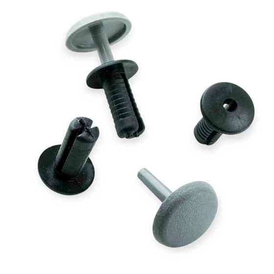 Кліпса №54 розпірний автомобіль Фіат, автомобіль Шкода, Honda (отв8,0, дл20, шл20) сіра (100шт) Мукачево