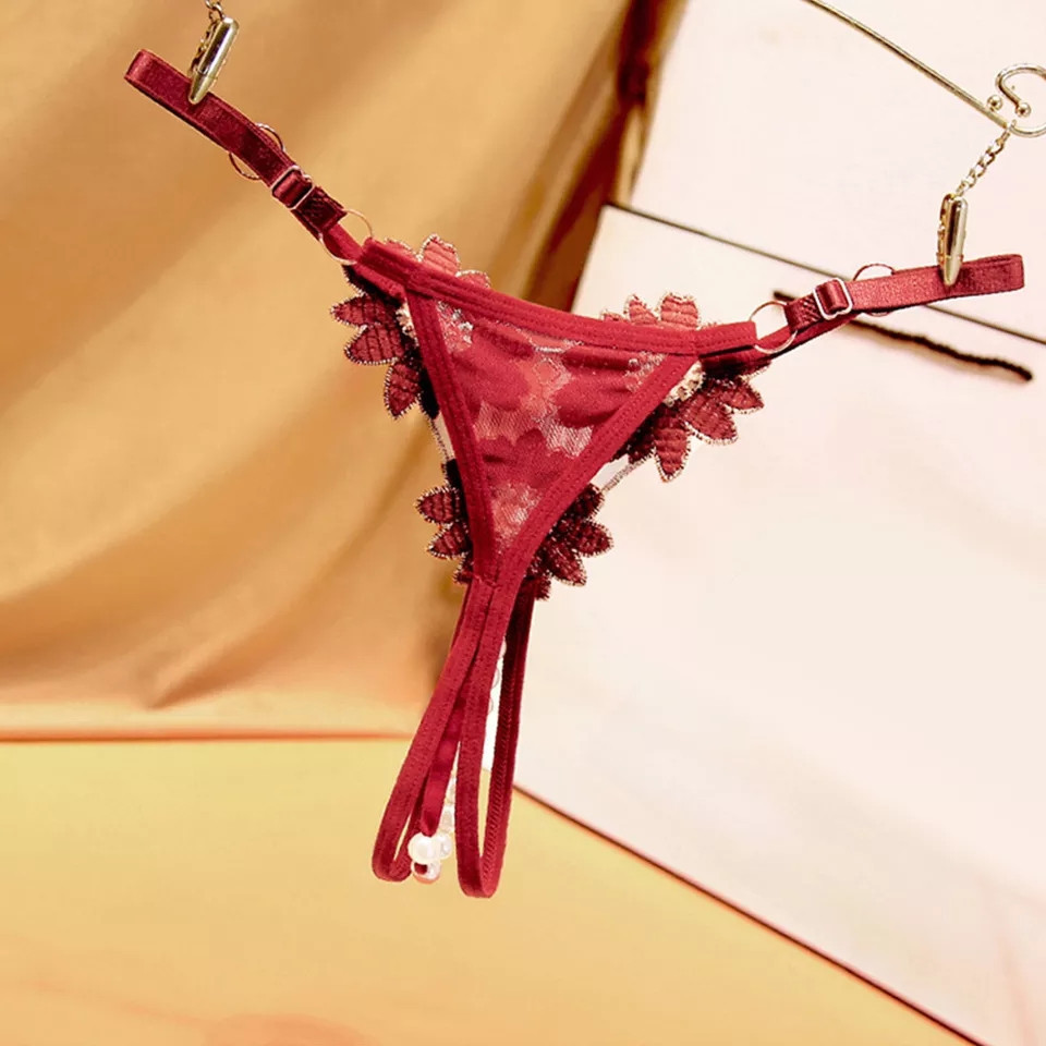 Трусики с бусинками и разрезом Ромашки универсальный бордовый Киев - изображение 2