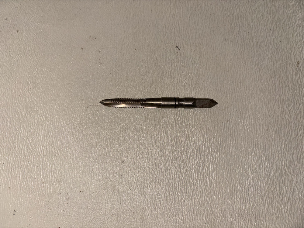 Метчик машинно-ручной М6. СССР. Харьков - изображение 1