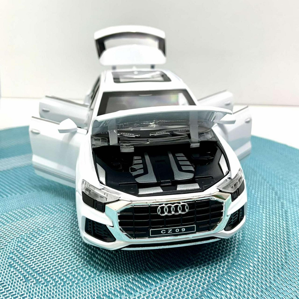 Машинка металева TK Union Group Audi Q8 відчиняються двері капот багажник масштаб 1:24 Біла (GT-5250) Чернигов - изображение 3